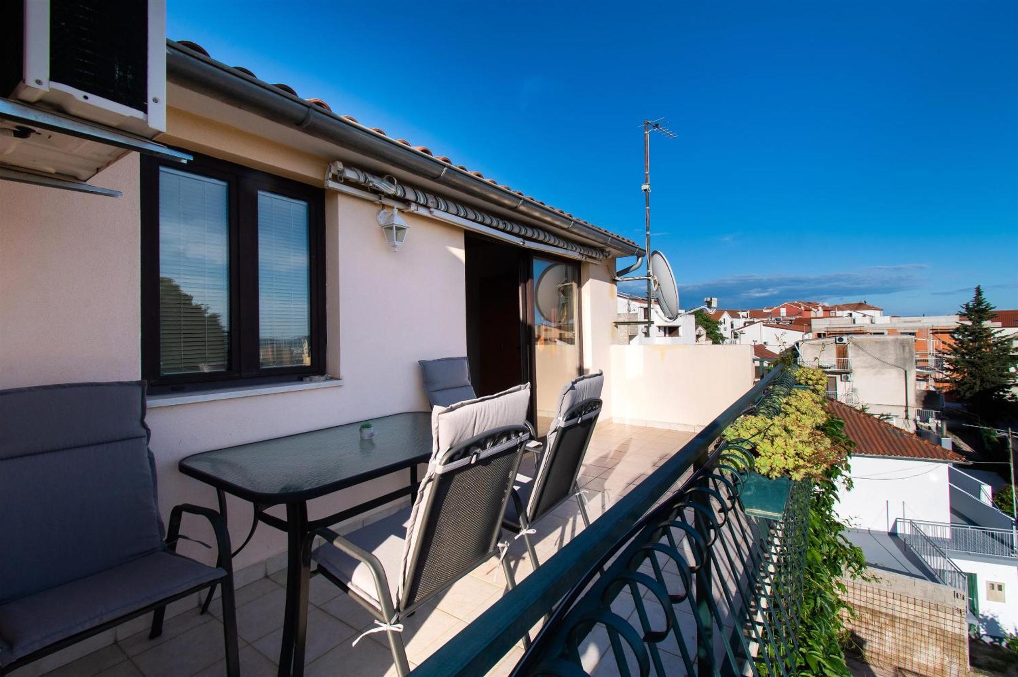 Apartments Green Garden Vodice Eksteriør bilde