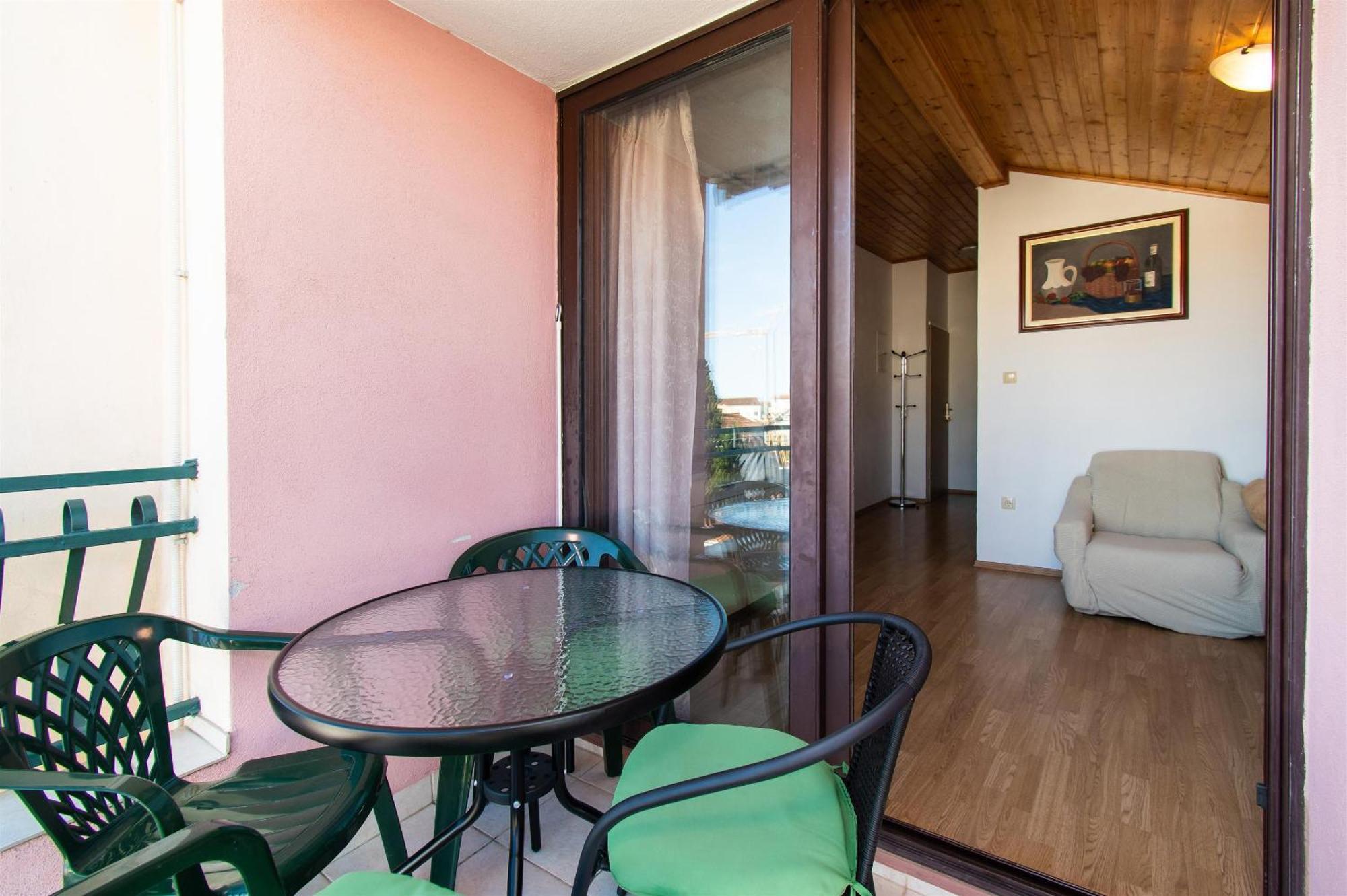 Apartments Green Garden Vodice Eksteriør bilde