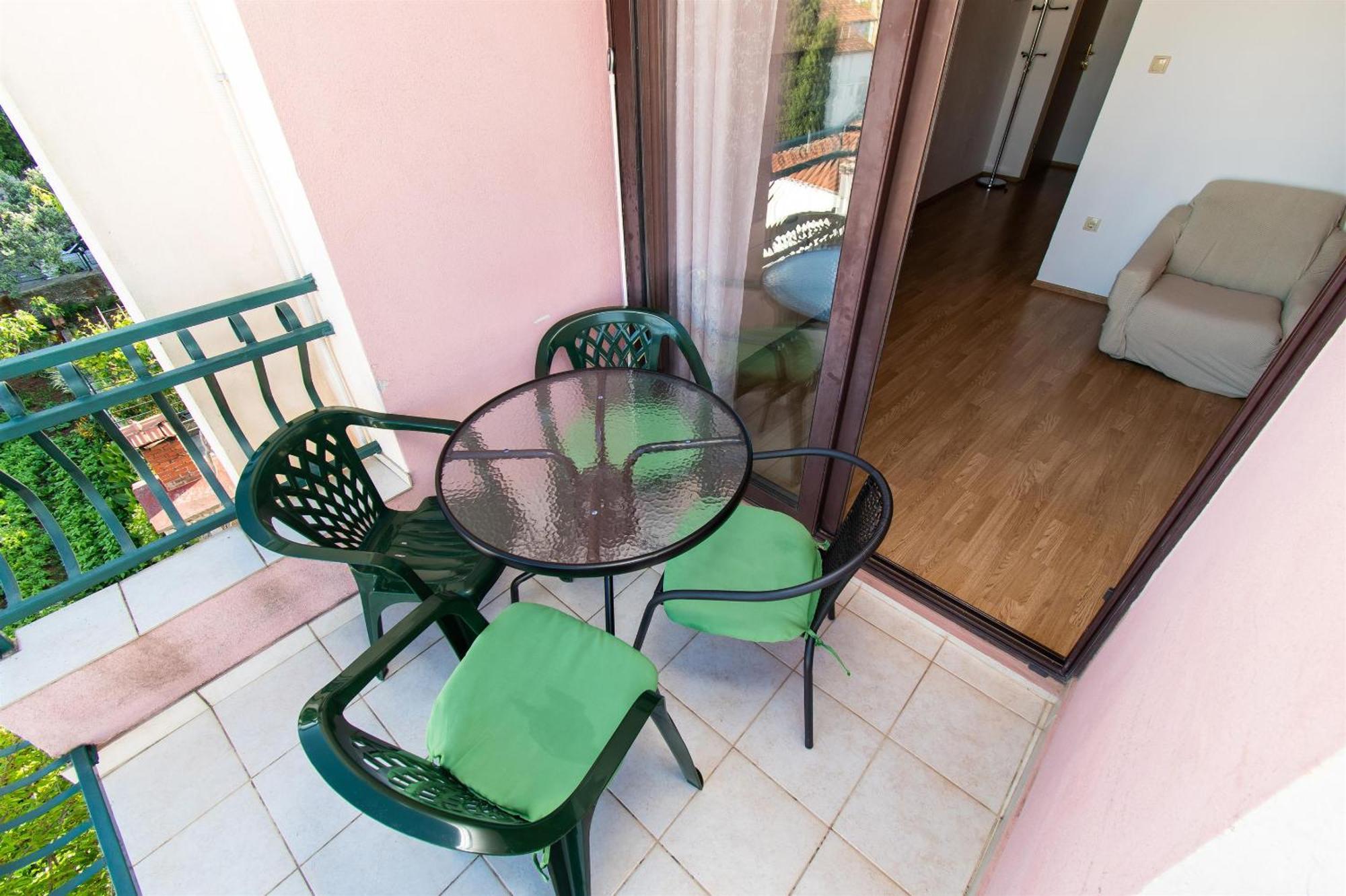 Apartments Green Garden Vodice Eksteriør bilde